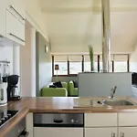 Valley-view Retreat, Semesterbostad *