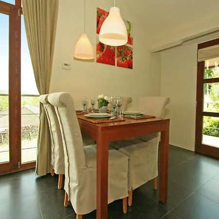 Valley-view Retreat, Tatil Evi